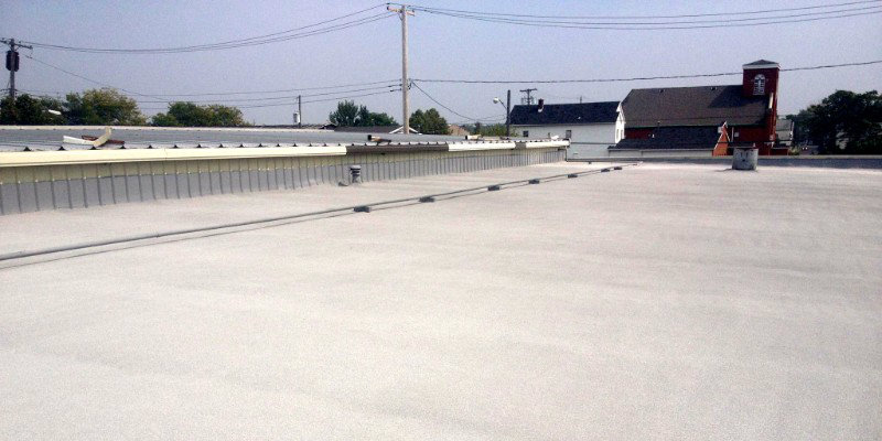 Spray Foam Roofing & SPF Contractor - United Thermal Systems